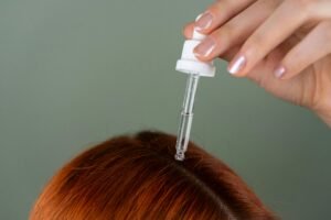 moisturizing dry hair