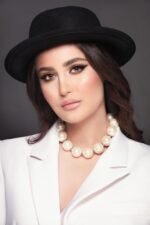 Diva Contact Lenses Steel - Natural Eye Elegance - Image 2