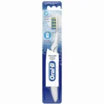 اورال بي بلوسير 3D فرشاة اسنان بالبطارية – عرض أمامي للعبوة